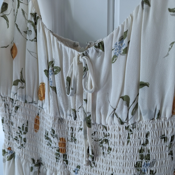 Reformation Hank Dress in lemon print, 0, Worn once! - Picture 6 of 9